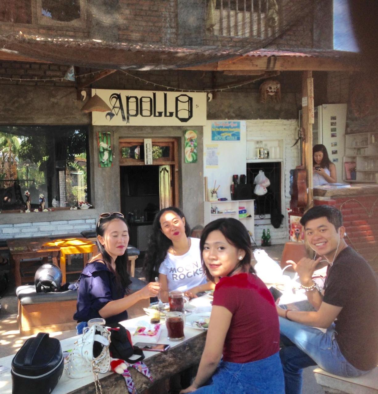 Apollo Hostel ロヴィーナ エクステリア 写真